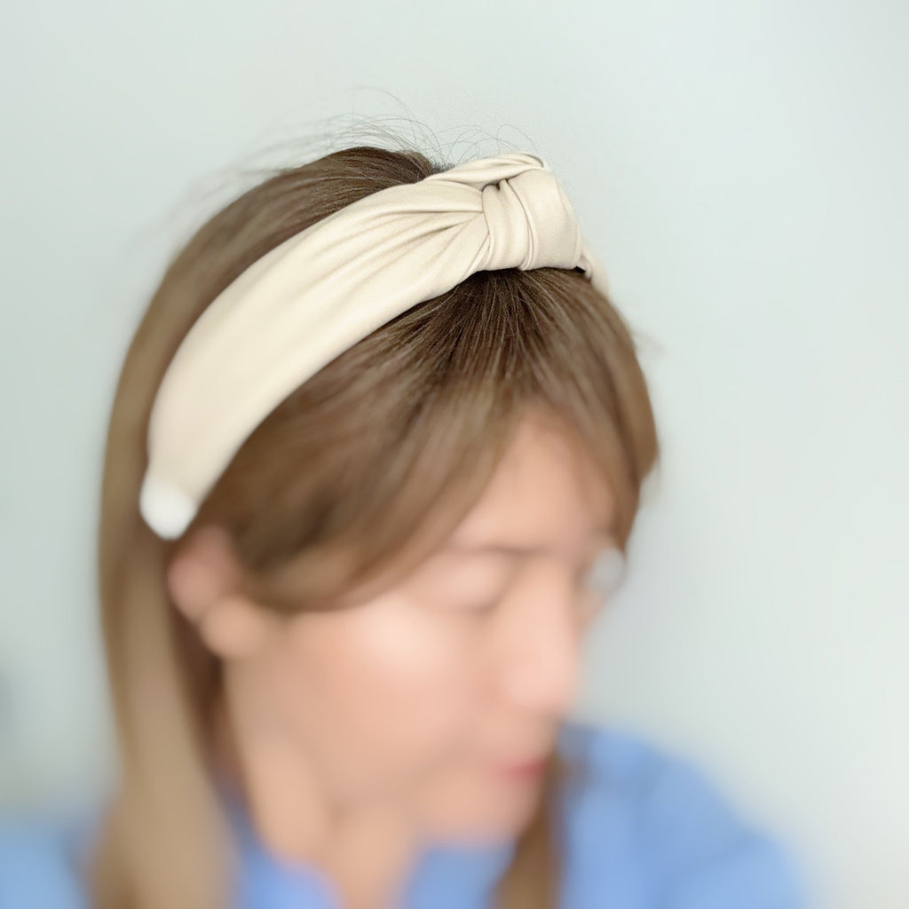 Leder-Haarreif mit Knoten